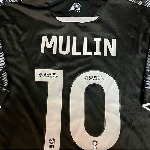 Wrexham Paul Mullin Jersey - Size 2XL - Picture 4 of 6